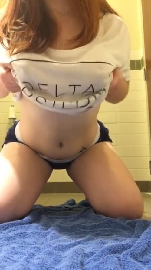 Fat ass naked Snapchat teenager plays with herself