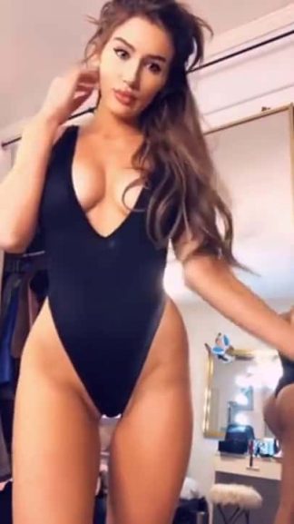 Sexy girl's hot non nude tease Snapchat compilation
