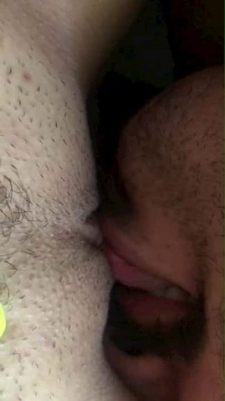 Snapchat shaved hairy pussy and clitoris lick close up