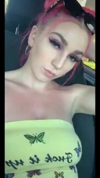 Young nipple pierced girl car fucking on Snapchat for cum