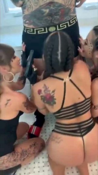 3 hot tattooed brunette girls sucking one big dick on Snapchat