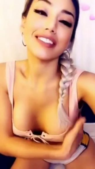 Real premium Snapchat hot gorgeous british masturbating for solo squirting orgasm