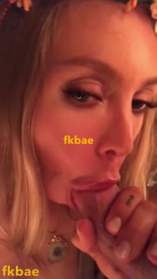 Busty Snapchat MILF POV handjob with a cum on tits