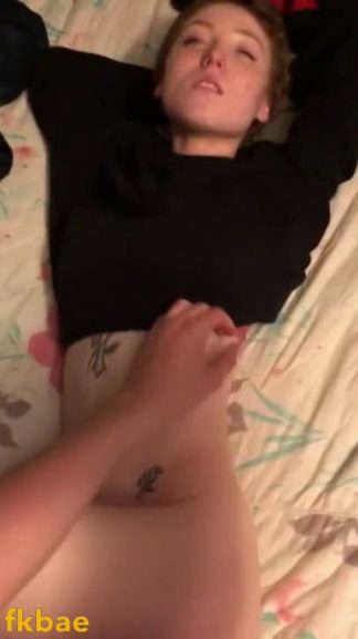 18 year old redhead feels the dick inside her while having sex on Snapchat