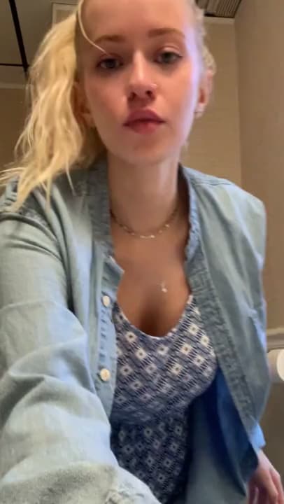 Leaked snap nude girl riding a dildo in the bathroom while her parents are outside