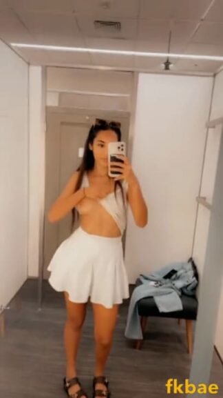 Long black haired girl makes self nude Snapchat shot for her boyfriend