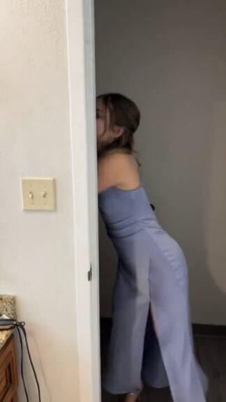 Slutty and horny Snapchat bridesmaid suck groom's friend off at a wedding